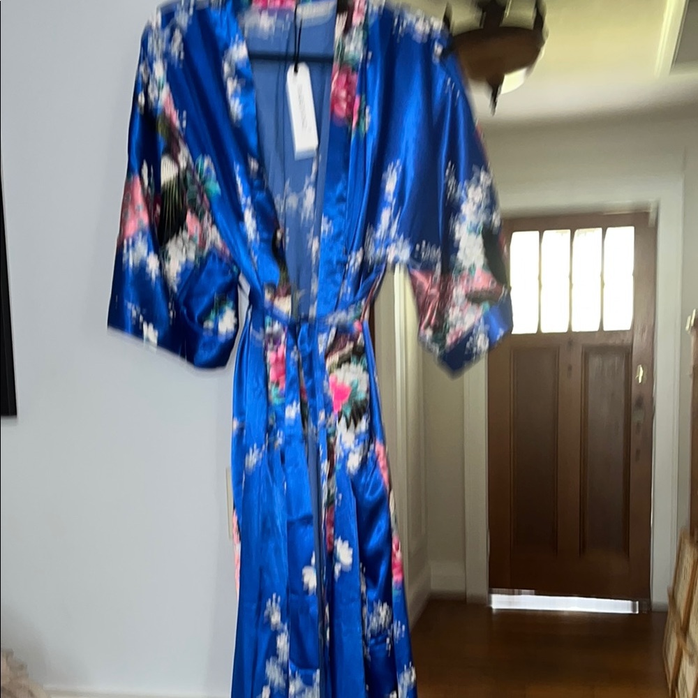 Floral Blue kimono  Robe - Picture 3 of 4